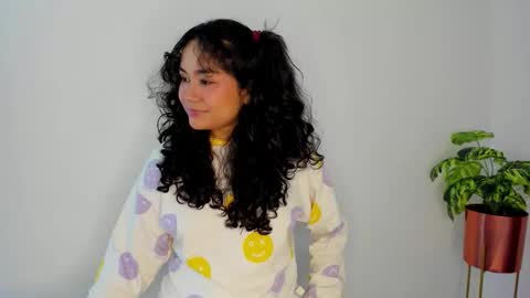 rossie_lanie_ online show from January 15, 2026, 2:21 pm