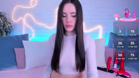 Snapshot of rossy_babe_ chatting on March 11, 2025, 6:21 am Rossy online show from March 11, 2025, 6:21 am