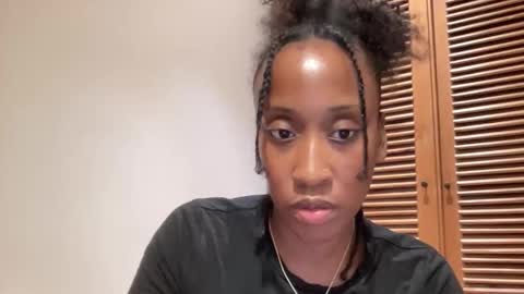 Snapshot of rosycoco chatting on February 24, 2026, 3:43 pm Rosy Coco online show from February 24, 2026, 3:43 pm