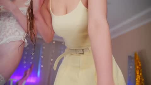 Hi Im Maria Check my Bio  online show from October 13, 2025, 10:26 am