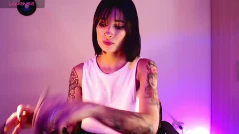 rot_wallace online show from September 23, 2025, 9:51 pm