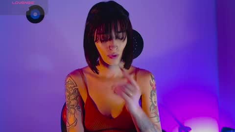 rot_wallace online show from September 28, 2025, 11:21 pm