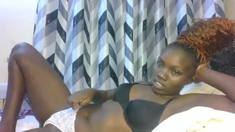 roundedass979516 online show from February 20, 2025, 10:16 am