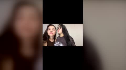 Snapshot of rous_and_sweet chatting on March 12, 2026, 1:56 am Rous and Sweet online show from March 12, 2026, 1:56 am