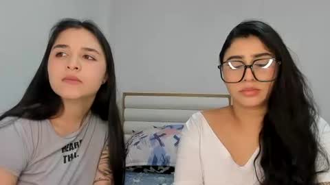 Snapshot of rous_and_sweet chatting on March 15, 2026, 2:06 am Rous and Sweet online show from March 15, 2026, 2:06 am