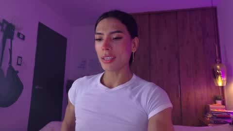 Snapshot of rouse_leon chatting on June 8, 2026, 8:53 pm Rouse leon online show from June 8, 2026, 8:53 pm