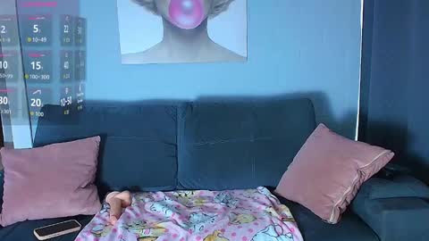 ROUSE  online show from November 4, 2025, 5:12 pm