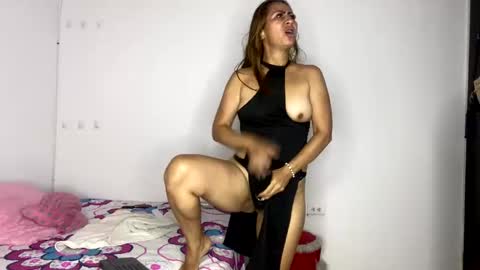 Snapshot of rousemilf4u chatting on March 1, 2025, 11:39 am rouse online show from March 1, 2025, 11:39 am