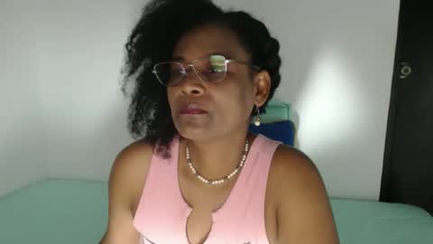 luxa online show from November 13, 2025, 12:04 pm