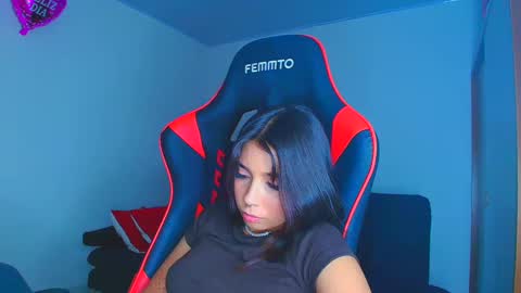 Snapshot of rousse_violet chatting on September 27, 2025, 11:54 pm rousse_violet online show from September 27, 2025, 11:54 pm