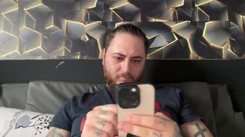 Snapshot of route45 chatting on December 3, 2025, 12:25 pm tell me BJ all tips are appreciated inclusive offline online show from December 3, 2025, 12:25 pm