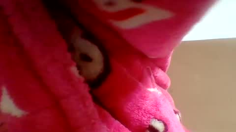 Snapshot of rovaelyah chatting on July 18, 2026, 2:05 am rovaelyah online show from July 18, 2026, 2:05 am