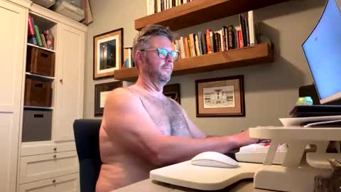 rowdypete787 online show from November 3, 2025, 2:57 am