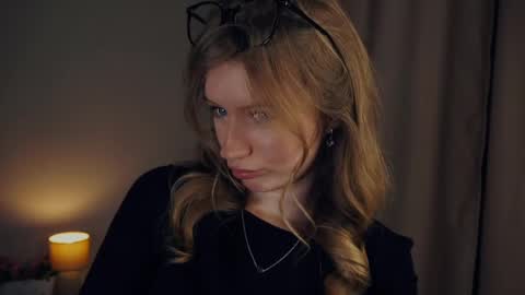 Stella online show from February 11, 2025, 4:13 pm