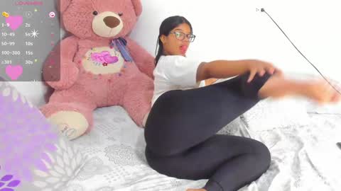 Snapshot of rox851528 chatting on January 18, 2025, 5:10 am Rox online show from January 18, 2025, 5:10 am