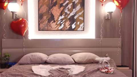 Roxana online show from February 14, 2025, 11:10 am