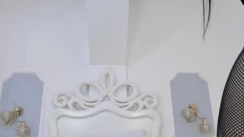 roxana_scott1 online show from February 25, 2026, 3:38 am