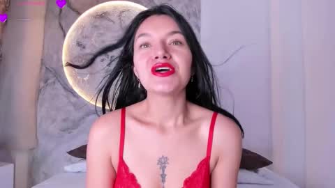 roxanaborns online show from December 22, 2025, 1:08 pm