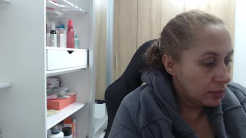 Roxana online show from December 30, 2024, 1:26 am