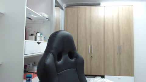 Roxana online show from January 21, 2025, 2:11 am