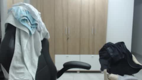 Roxana online show from February 24, 2025, 4:16 am