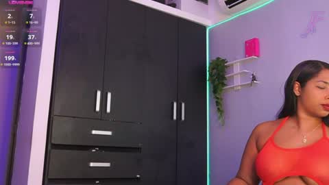Snapshot of roxanasmiith chatting on June 16, 2026, 3:53 am Roxxx Thee Stallion online show from June 16, 2026, 3:53 am