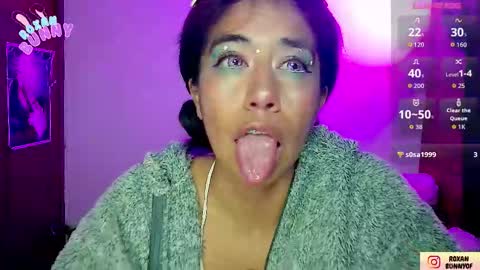 roxxy online show from November 19, 2025, 6:35 am