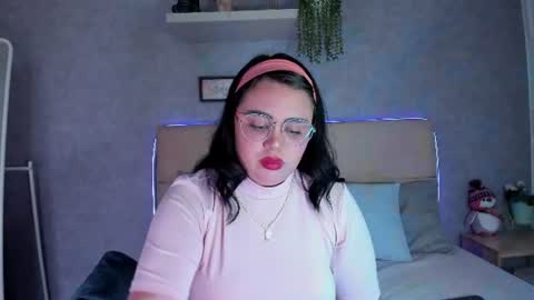 Snapshot of roxanebrown chatting on August 8, 2026, 5:48 pm roxanebrown online show from August 8, 2026, 5:48 pm