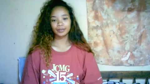 roxanne_98 online show from January 19, 2025, 12:06 am