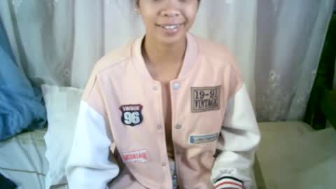 roxanne_98 online show from January 23, 2025, 3:05 am