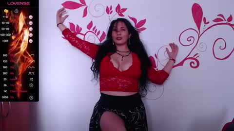 Roxanne Summers online show from September 15, 2025, 6:41 pm
