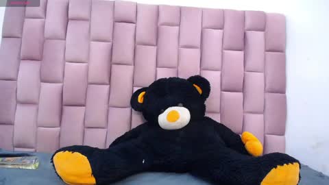 ross brown online show from April 8, 2026, 8:09 pm