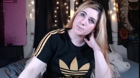 Silver online show from November 14, 2025, 2:21 am