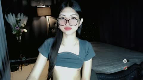 Roxie online show from December 8, 2024, 2:49 am