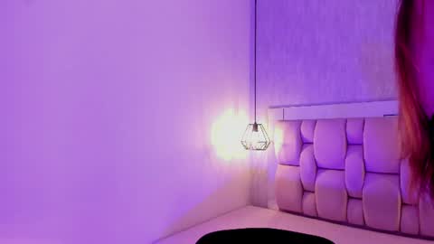 Snapshot of roxie_summers chatting on June 21, 2026, 12:41 pm Roxie online show from June 21, 2026, 12:41 pm