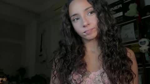 Roxie online show from October 1, 2025, 9:21 pm