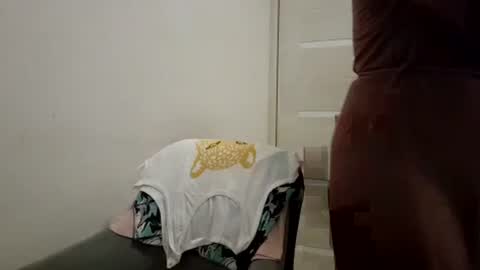 Snapshot of roxolanaa_sexy chatting on July 31, 2026, 7:24 pm ROXOLANAA SEXY online show from July 31, 2026, 7:24 pm