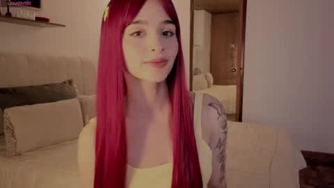 Roxxy online show from October 6, 2025, 9:23 pm