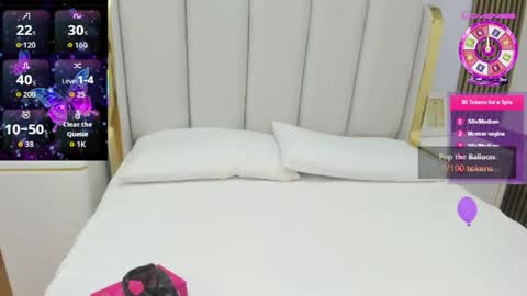 Snapshot of roxy_flame_ chatting on April 18, 2026, 11:25 am Roxy online show from April 18, 2026, 11:25 am