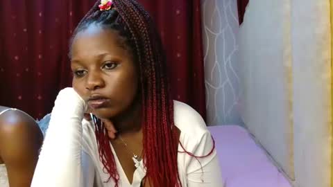 Roxy online show from February 24, 2026, 3:37 am