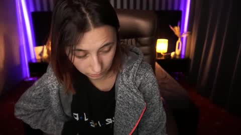 roxy_rayy online show from December 6, 2024, 5:09 am