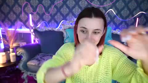 roxy_rayy online show from February 12, 2025, 9:54 pm