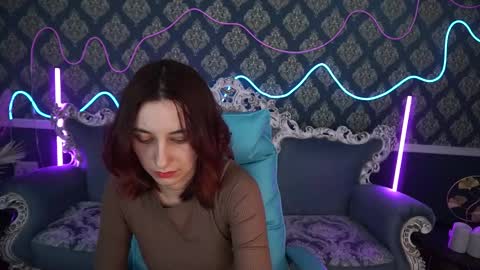roxy_rayy online show from February 17, 2025, 4:48 pm