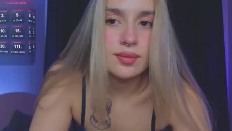 Roxy online show from September 15, 2025, 7:58 pm