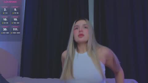 Roxy online show from September 23, 2025, 8:12 pm