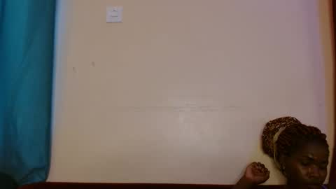 Snapshot of royal_ivy chatting on September 16, 2025, 7:42 am Ivy online show from September 16, 2025, 7:42 am