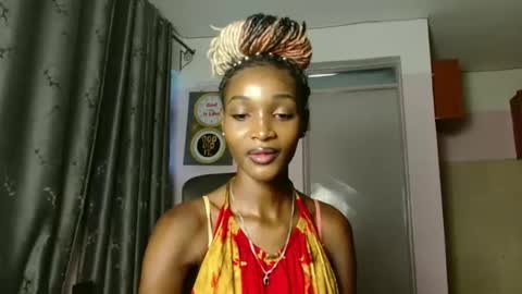 Softluxe online show from April 1, 2026, 8:48 am