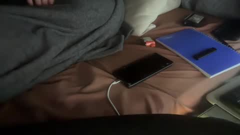 Snapshot of royalty13m chatting on September 16, 2025, 6:47 am Royalty13m online show from September 16, 2025, 6:47 am