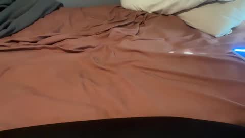 Snapshot of royalty13m chatting on September 16, 2025, 6:53 pm Royalty13m online show from September 16, 2025, 6:53 pm