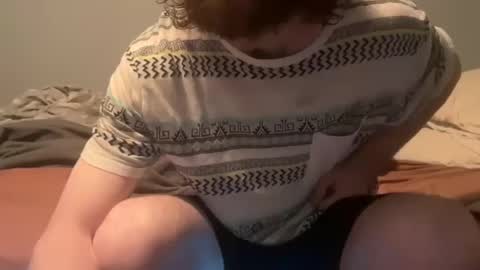 Snapshot of royalty13m chatting on October 5, 2025, 8:01 am Royalty13m online show from October 5, 2025, 8:01 am